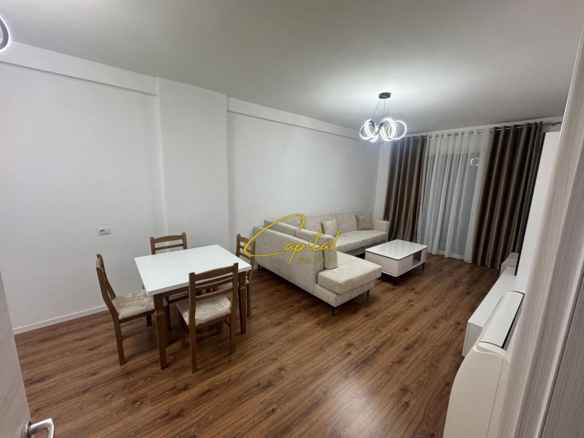 Shitet apartament 1+1 laprake 164.000 euro