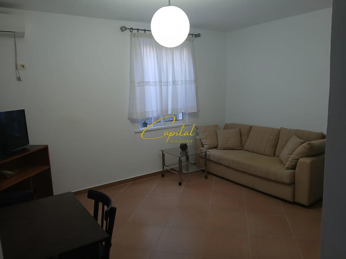 Apartament me qira 1+1 bulevardi zhan d'ark 40.000 leke