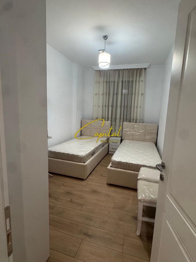 Apartament me qira 2+1 myslym shyri 90.000 leke