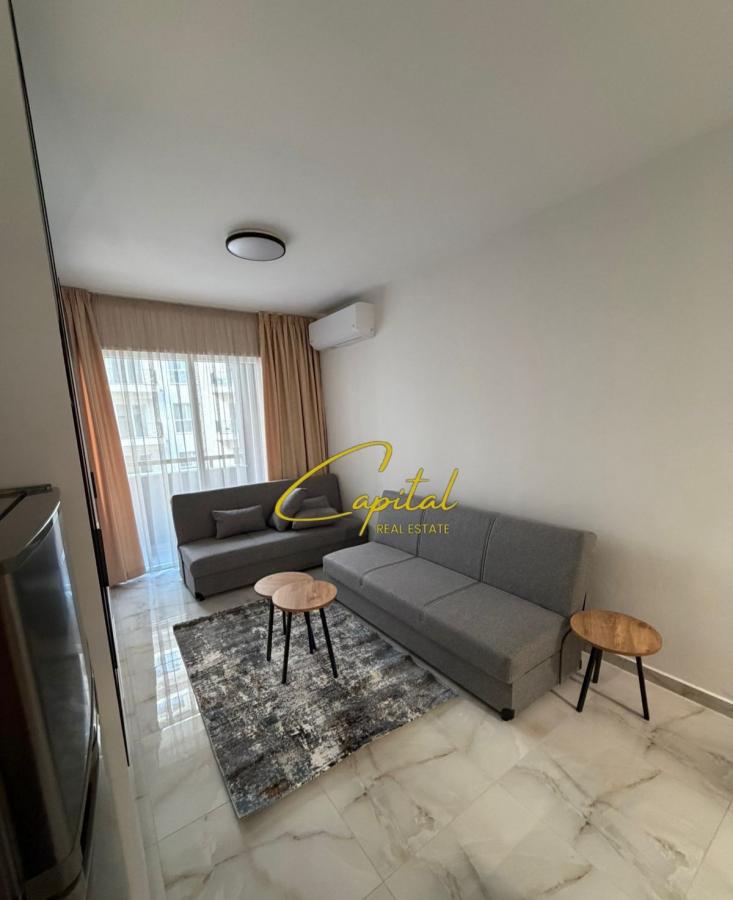 Garsoniere me qira 40 m2 laprake 42.000 leke