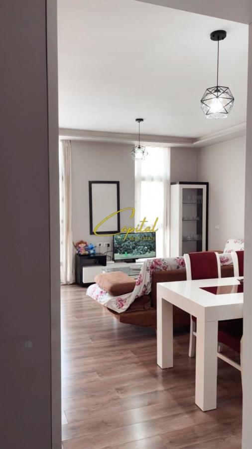 Apartament me qira 2+1 astir 50.000 leke