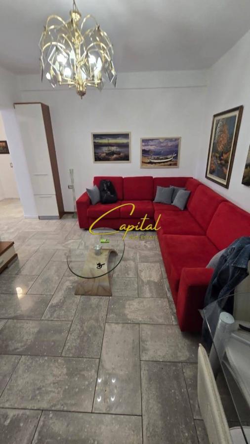 Apartament me qira 2+1 rruga  e dibres 57.000 leke