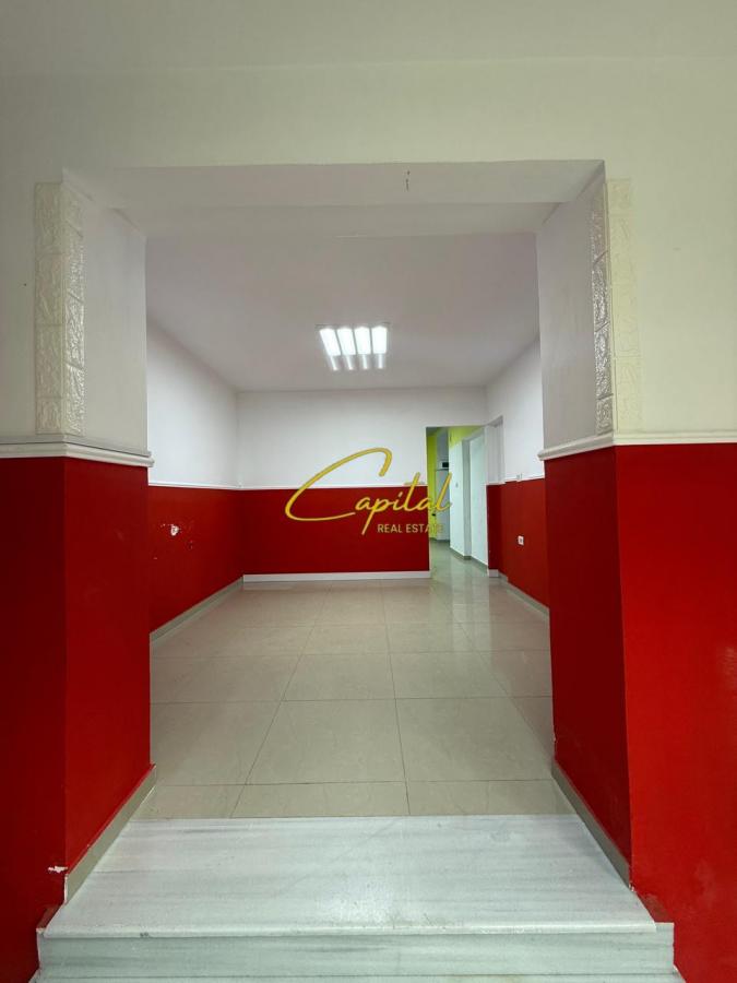 Dyqan me qira 55 m2 ish tregu elektrik 60.000 leke