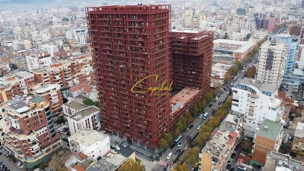 Ambient biznesi me qira 132 m2 rruga e kavajes 2.600 euro