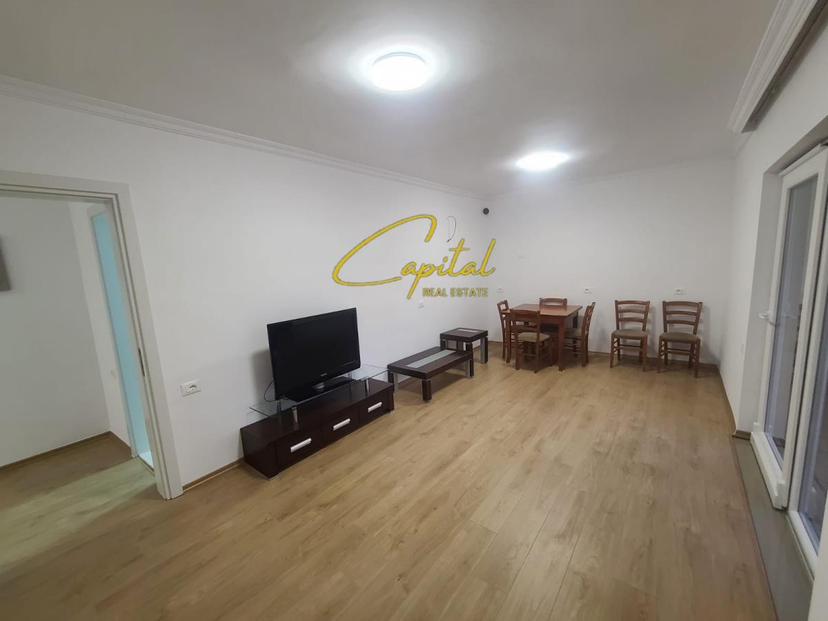 Zyre me qira 80 m2 pazari i ri 120.000 leke