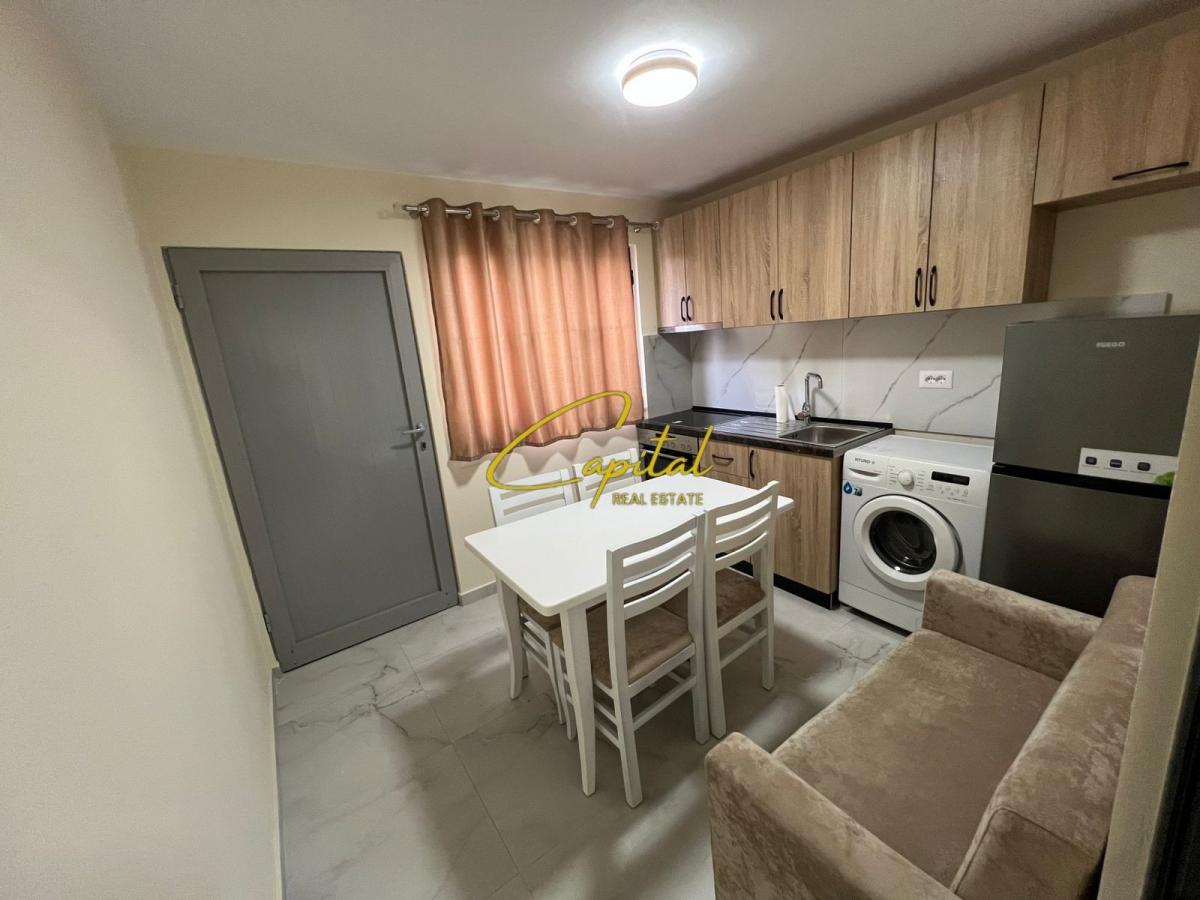 Apartament me qira 1+1 rruga e dibres 40.000 leke