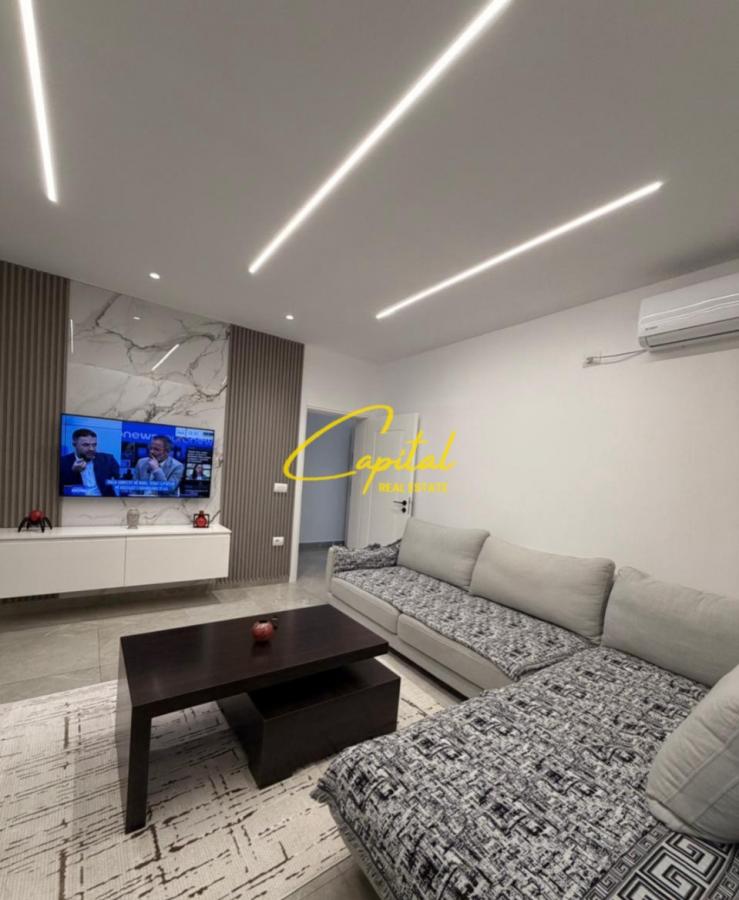 Apartament me qira 1+1 spitali amerikan 2 45.000 leke