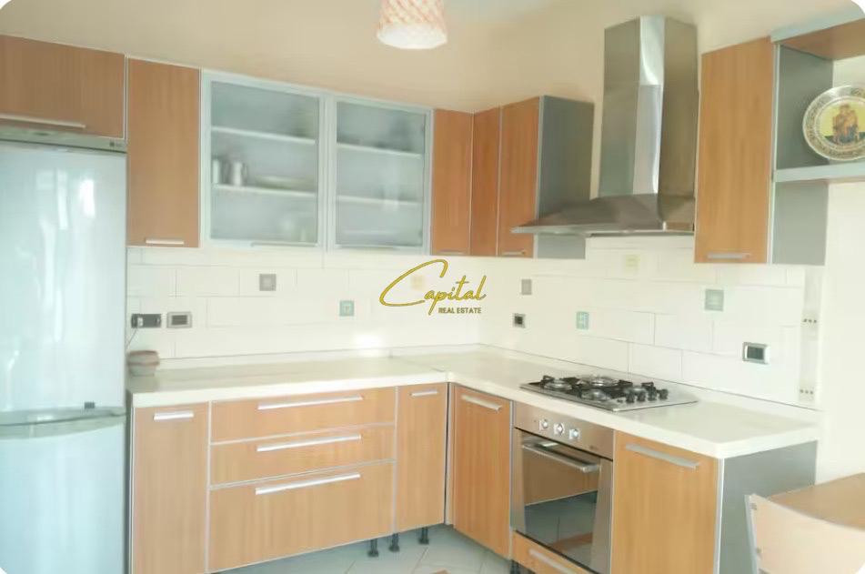 Apartament me qira 2+1 ish tregu elektrik 45.000 leke