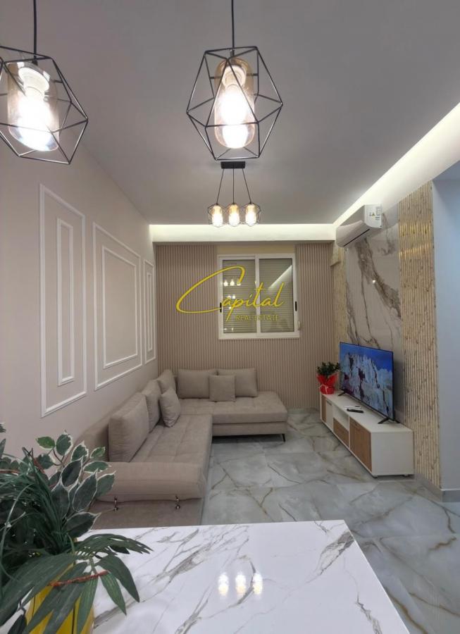 Apartament me qira 1+1 kodra e diellit 55.000 leke