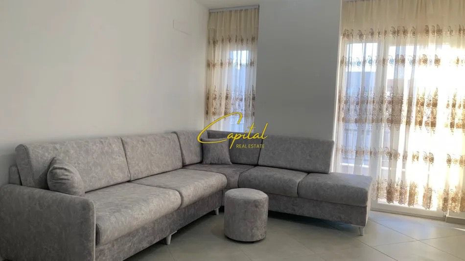 Apartament me qira 1+1 astir 450 euro
