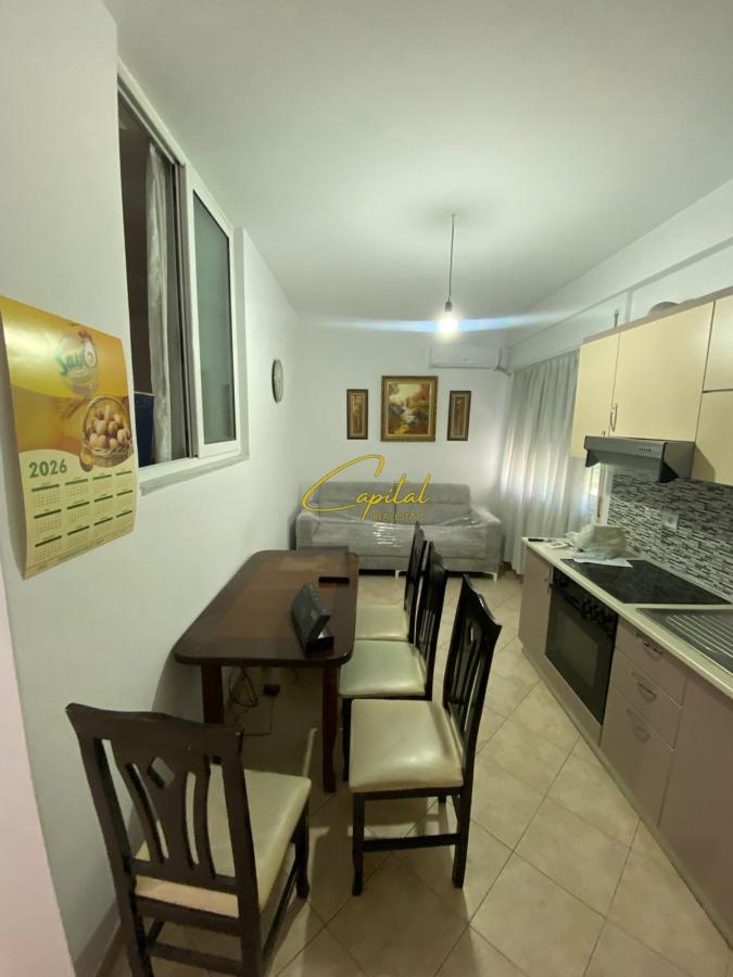 Apartament me qira 1+1 komuna e parisit 50.000 leke
