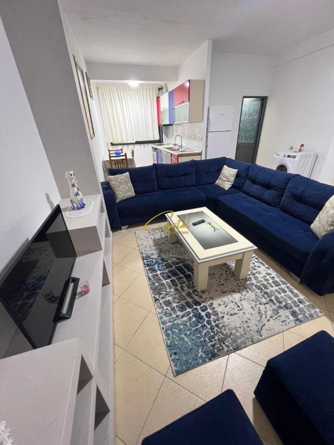 Apartament me qira 1+1 5 maji 40.000 leke