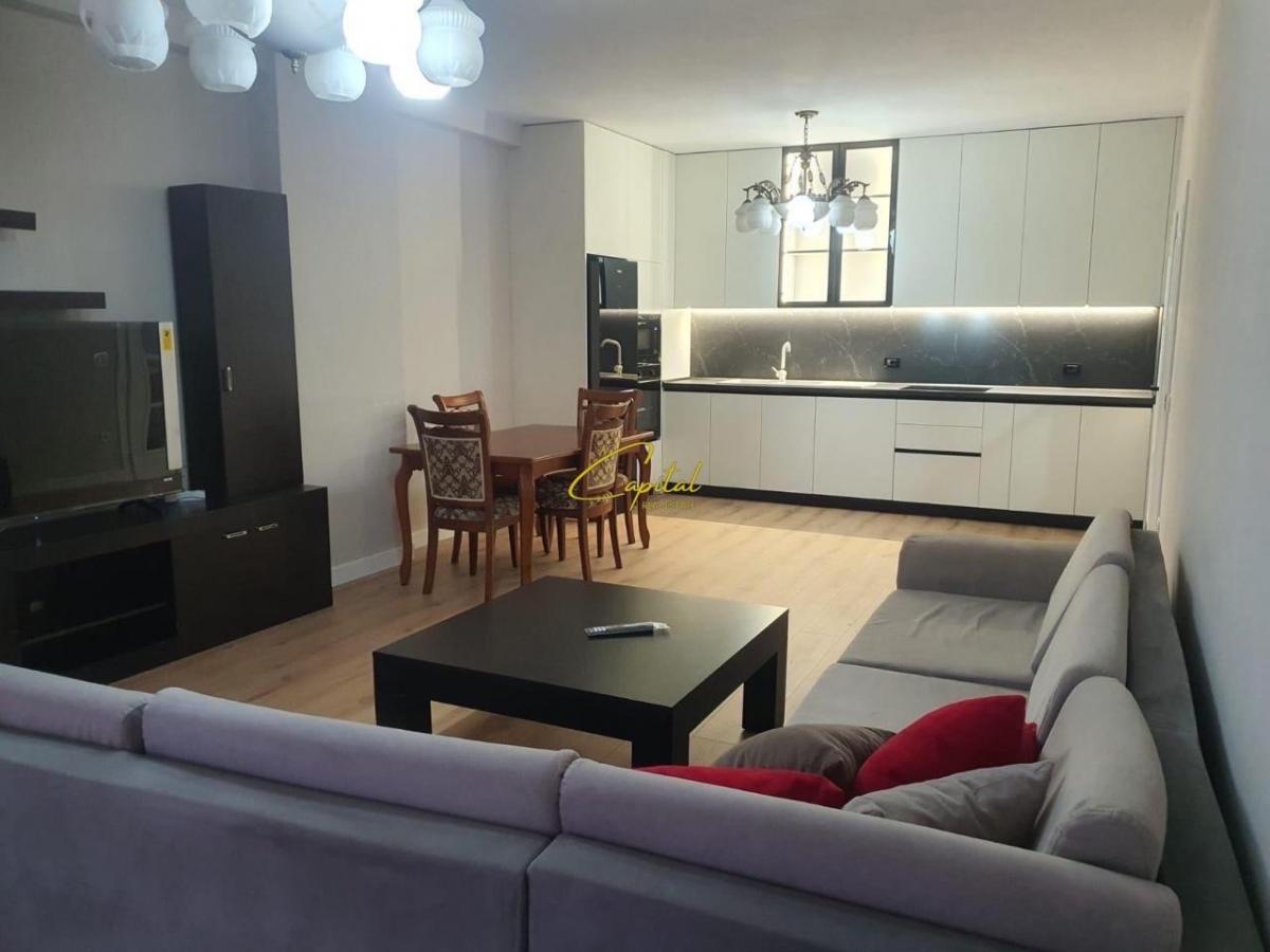 Apartament me qira 2+1 zogu i zi 85.000 leke
