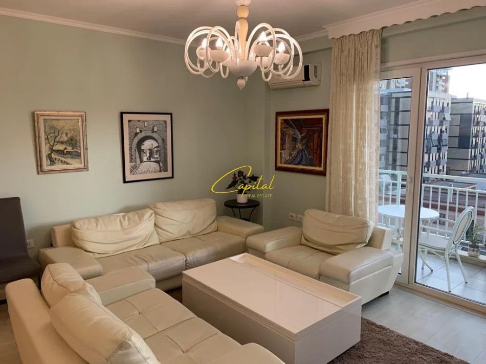 Apartament me qira 3+1 rruga jordan misja 85.000 leke