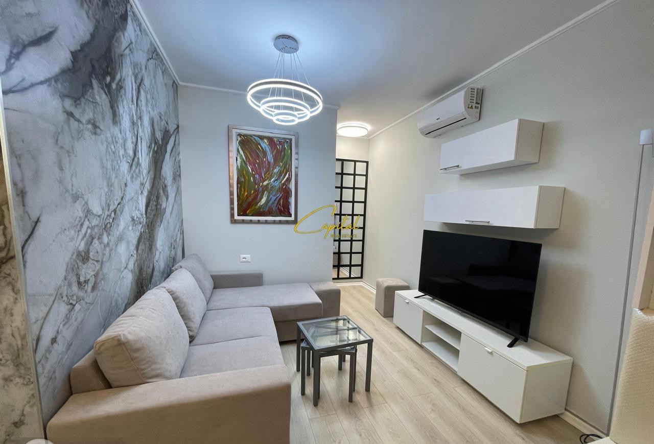 Apartament em qira 2+1 ish tregu elektrik 650 euro