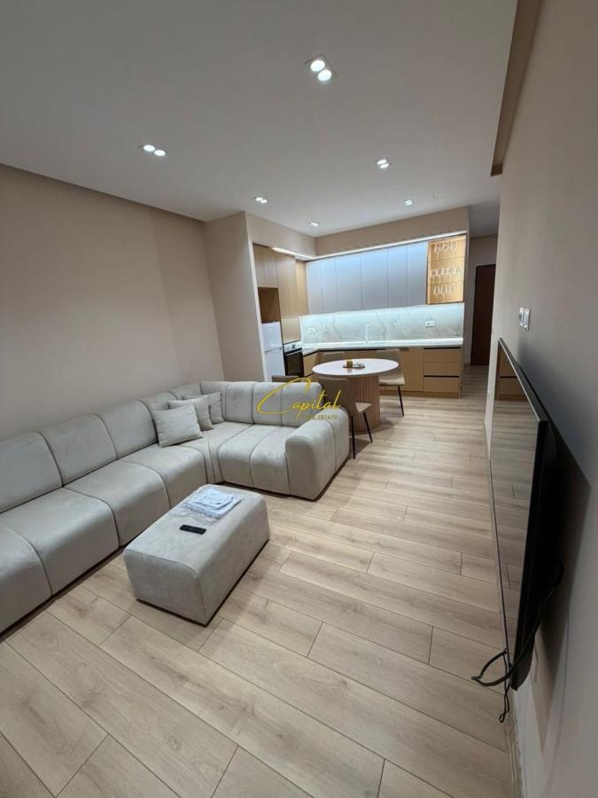 Apartament em qira 2+1 don bosko 100.000 leke