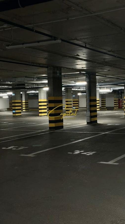 Shitet post parkimi 17 m2 astir 1.600.000 leke