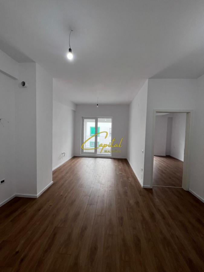 Shitet apartament 1+1 rezidenca kaimi 110.000 euro