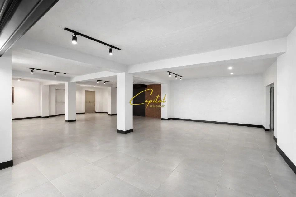 Ambient biznesi me qira 160 m2 sauk i ri 1.500 euro