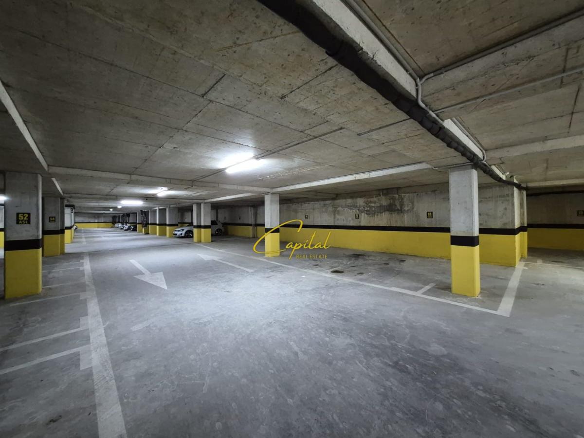 Shitet post parkimi 20 m2 xhamlliku 25.000 euro