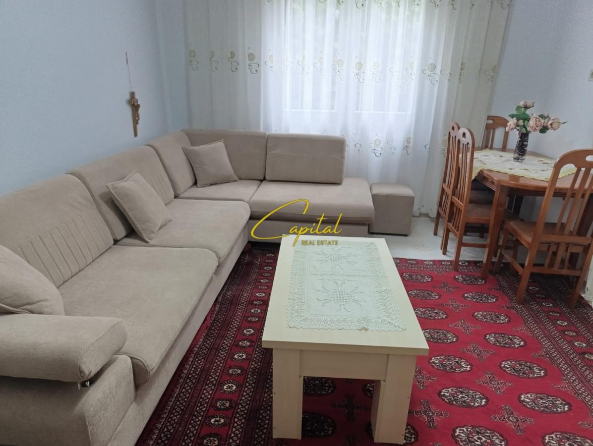 Apartament me qira 2+1 kombinat 50.000 leke