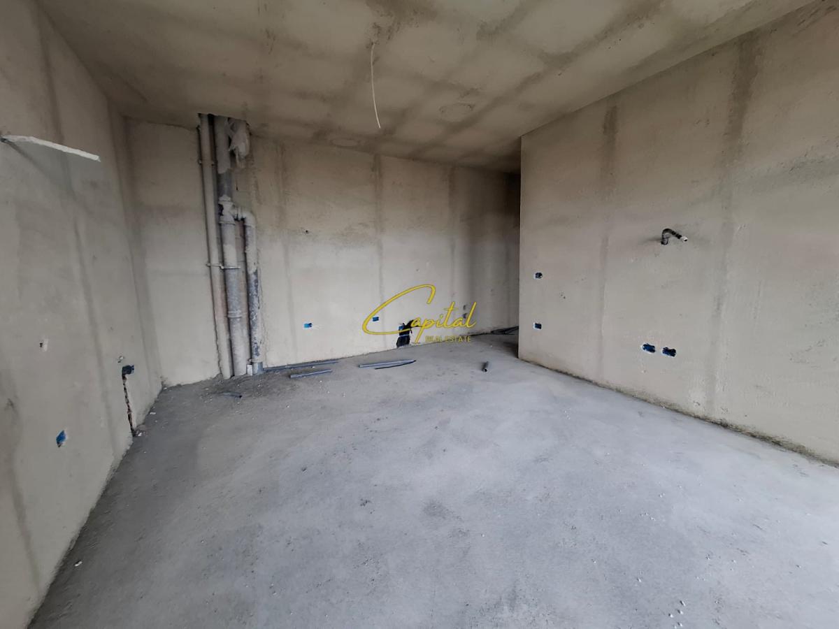 Shitet apartament 1+1 ish fusha aviacionit 119.000 euro