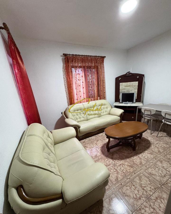 Apartament me qira 2+1 rruga jordan misja 32.000 leke