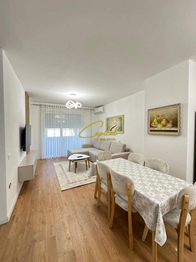 Apartament me qira 2+1 rruga e dibres 70.000 leke