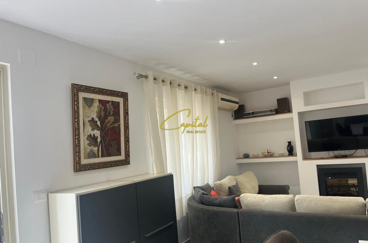 Apartament me qira 2+1 5 maji 55.000 leke
