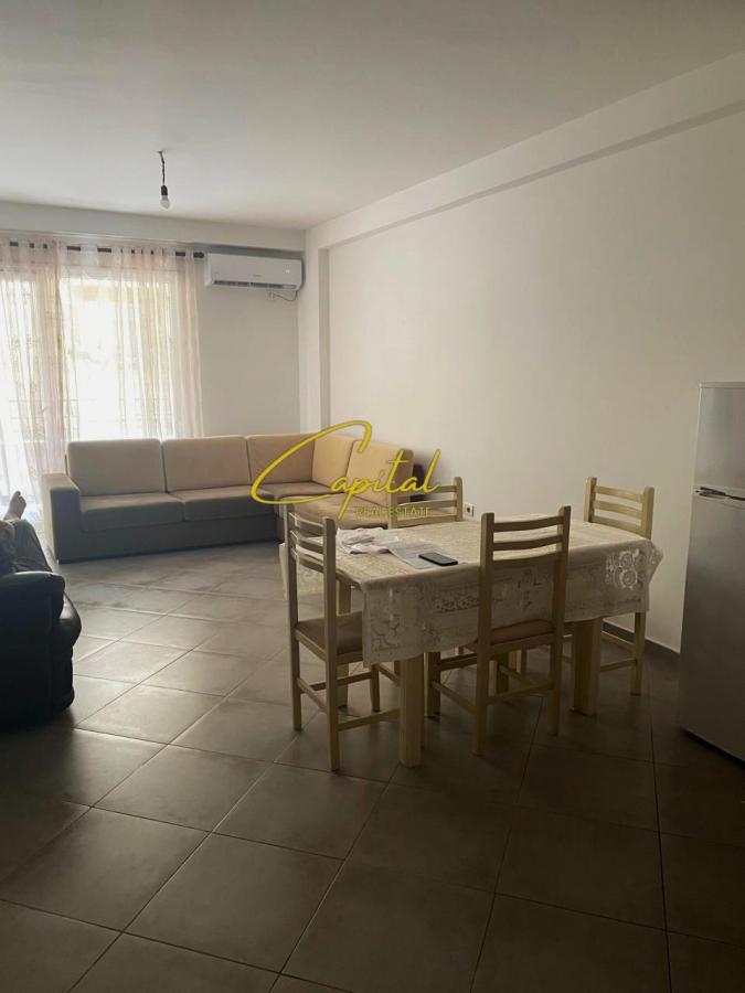 Apartament me qira 2+1 kodra e diellit 55.000 leke