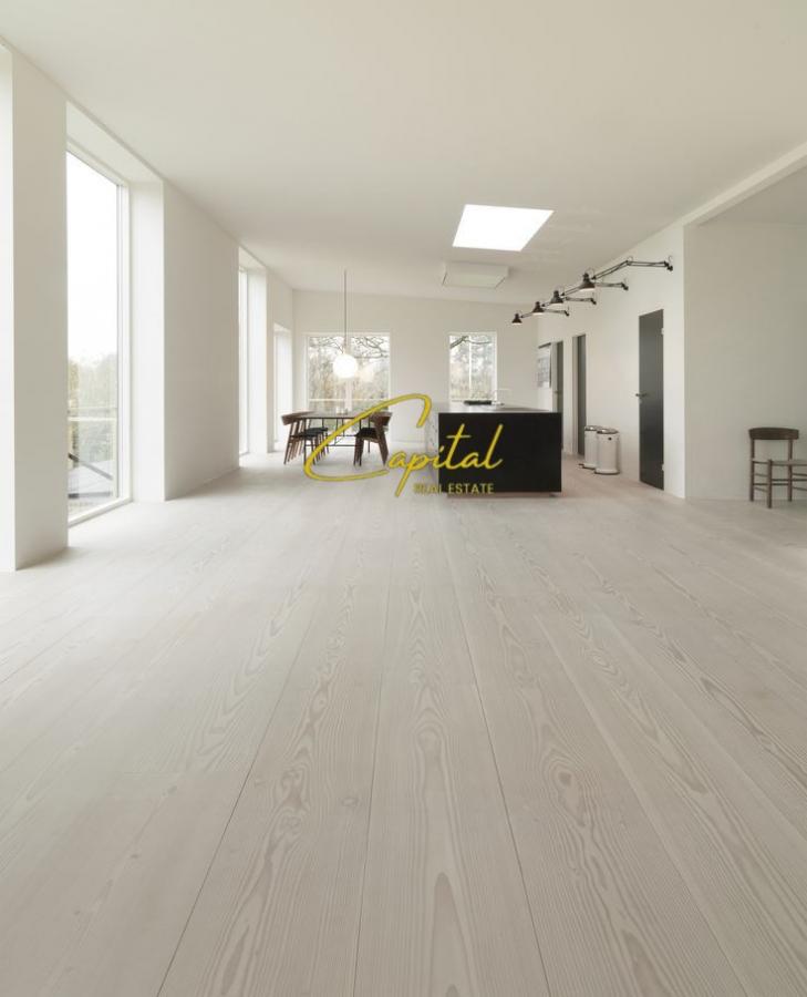 Ambient biznesi me qira 186 m2 pazari i ri 2.500 euro