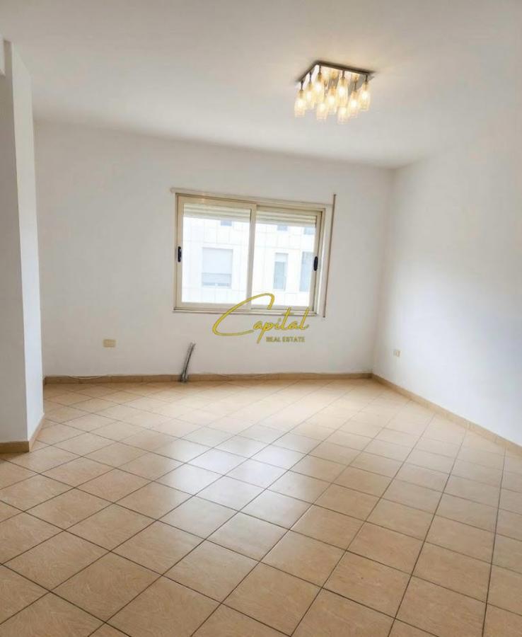 Apartament me qira 2+1 ish stacioni trenit 55.000 leke