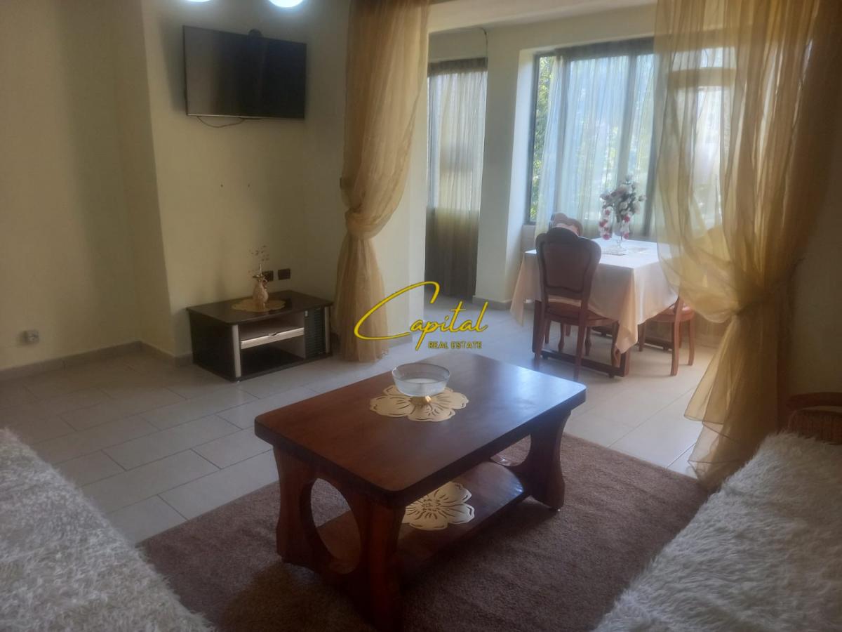 Apartamenet me qira 2+1 21 dhjetori 600 euro