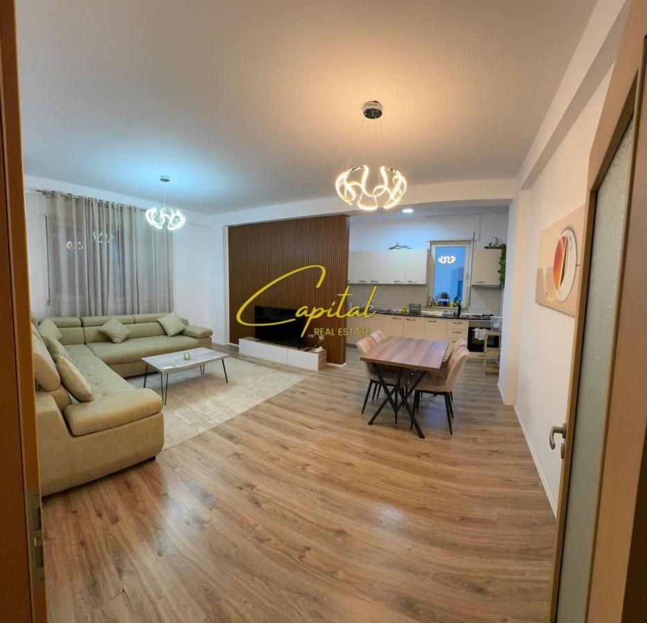 Apartament me qira 1+1 liqeni i thate 60.000 leke