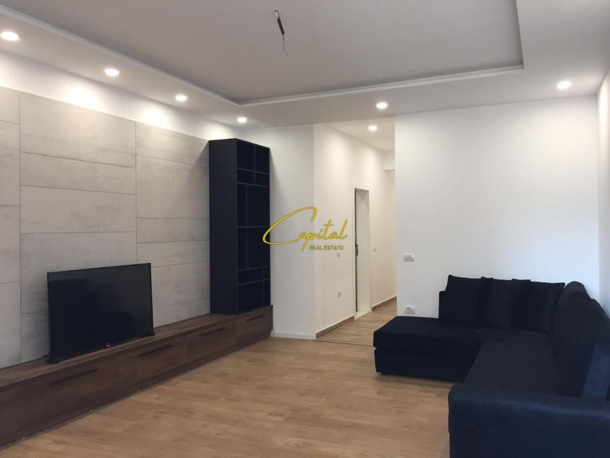 Apartament me qira 2+1+2 rruga irfan tomini 70.000 leke