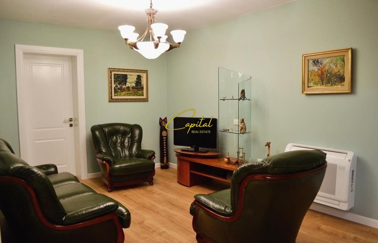 Apartament me qira 2+1 rruga e kavajes 800 euro