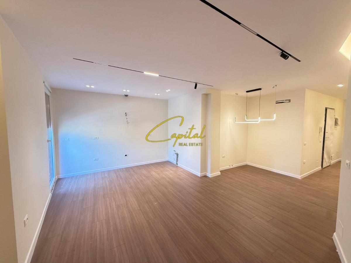 Shitet apartament 2+1 brryli 16.500.000 leke