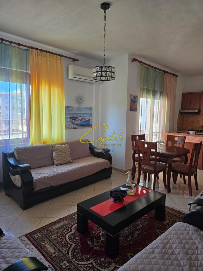 Apartament me qira 1+1 rruga siri kodra 650 euro