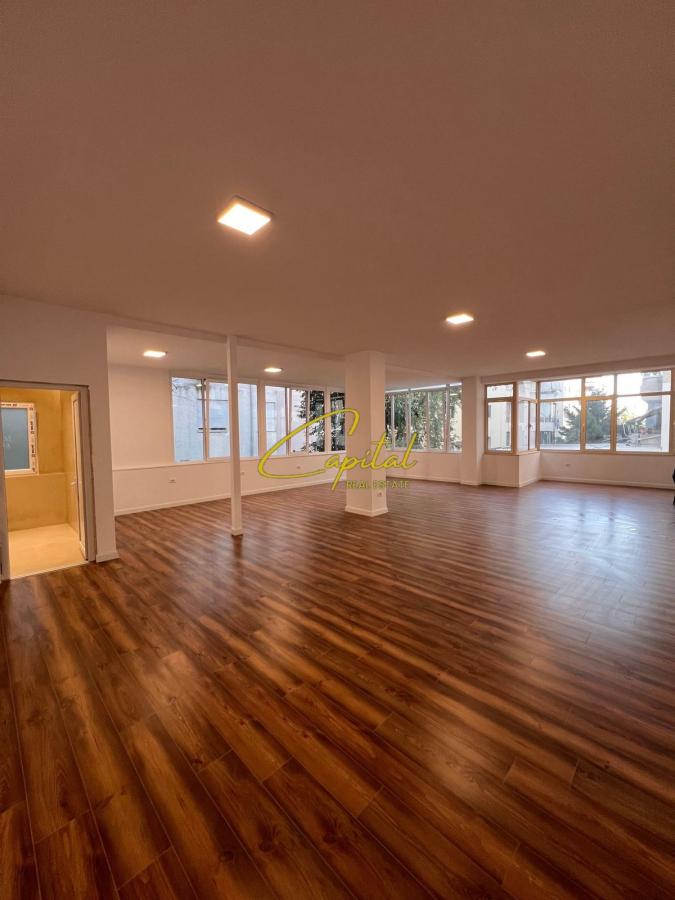 Ambient biznesi me qira 150 m2 liqeni i thate 180.000 leke