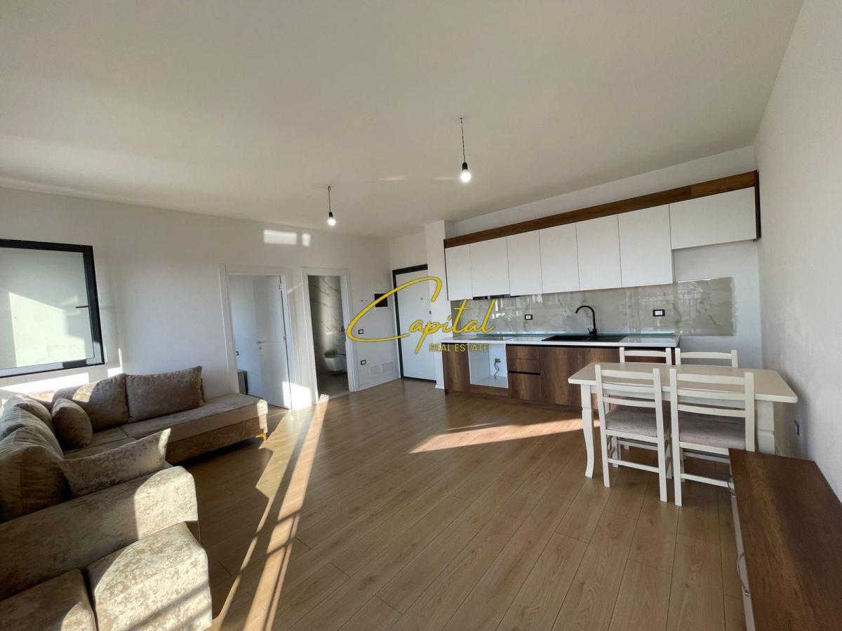 Apartament me qira 1+1 bulevardi i ri 55.000 leke