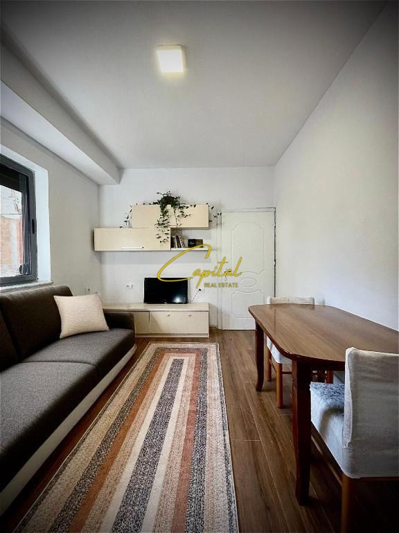 Apartament me qira 1+1 pazari i ri 40.000 leke