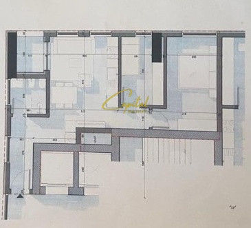 Shitet apartament 2+1 5 maji 121.000 euro