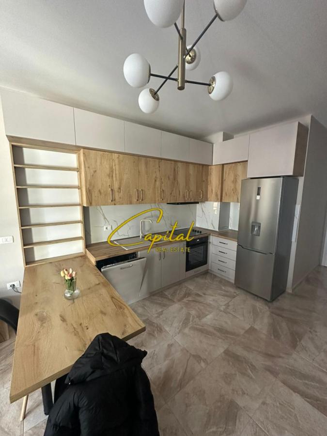 Shitet apartament 1+1 ali demi 185.000 euro