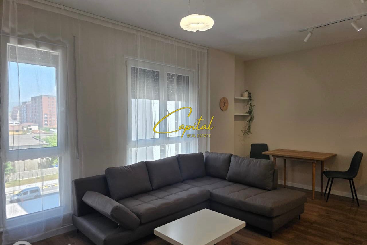 Apartament me qira 1+1 5 maji 53.000 leke