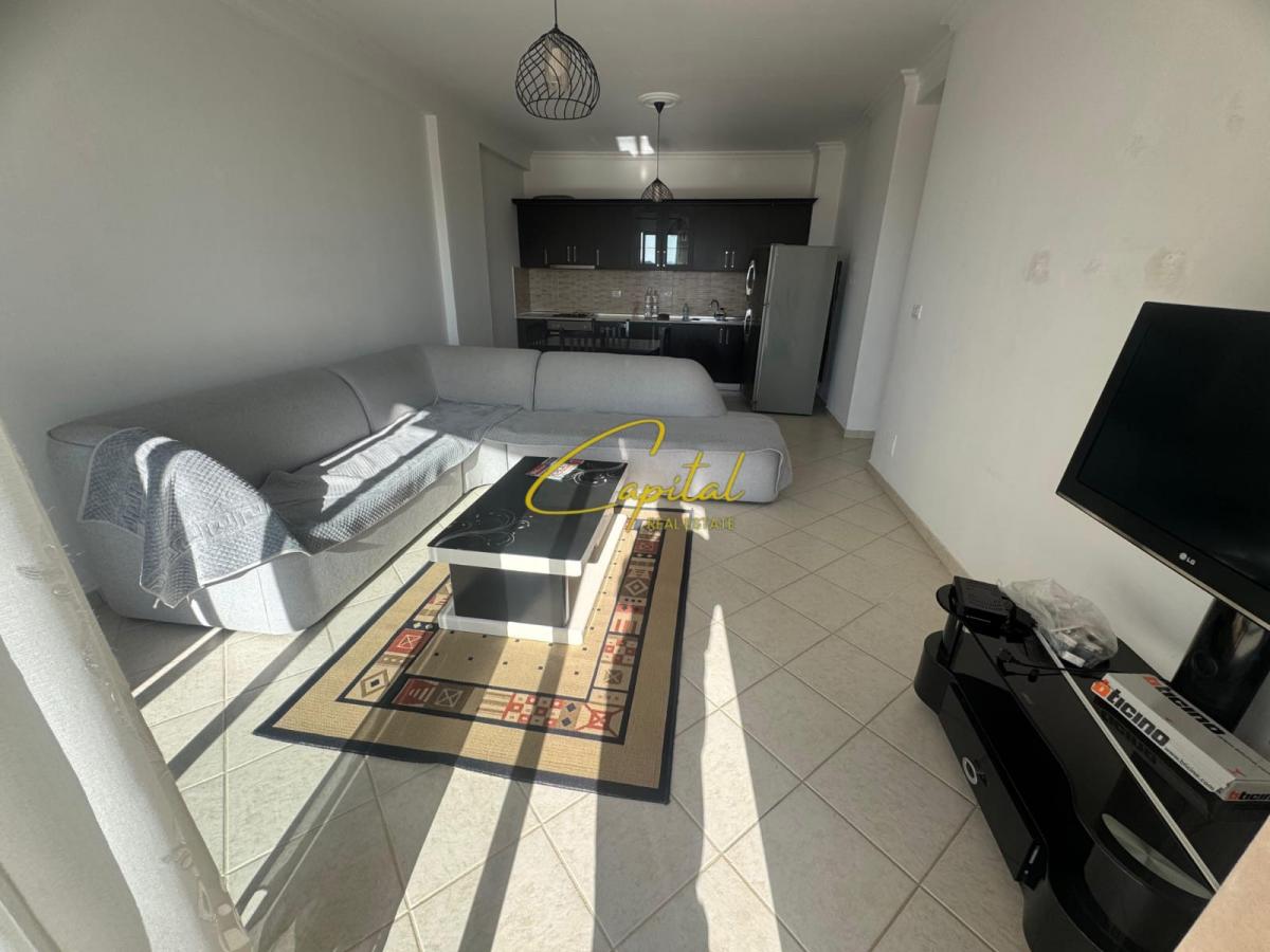 Shitet apartament 2+1 astir 153.000 euro