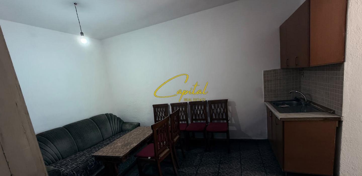 Apartament me qira 1+1 zogu i zi 40.000 leke