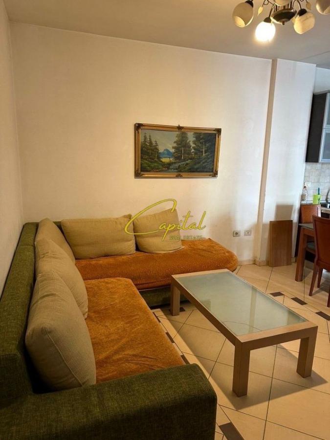 Apartament me qira 2+1 selvia 65.000 leke