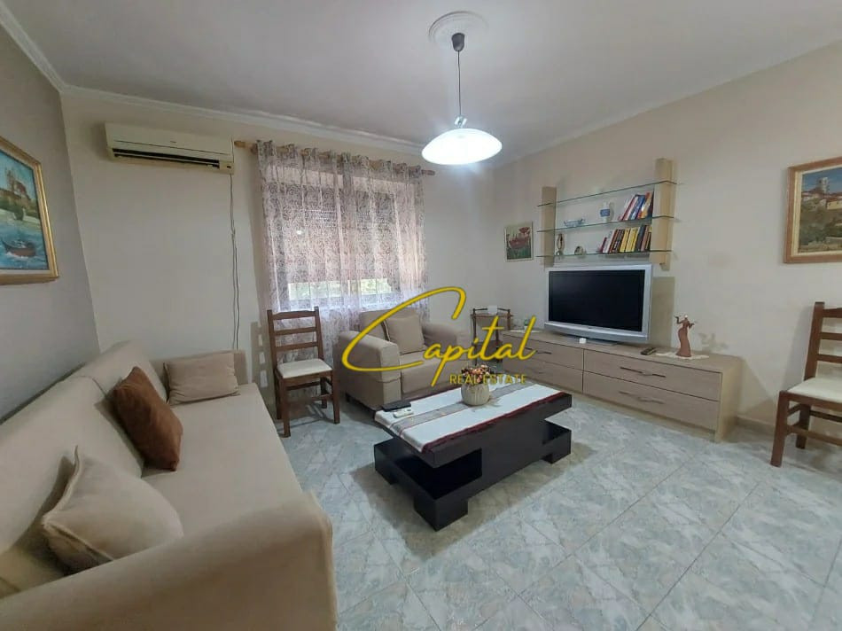 Apartament me qira 1+1 rruga e elbasanit 50.000 leke