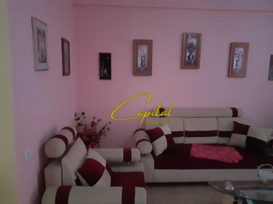Apartament me qira 1+1 astir 400 euro