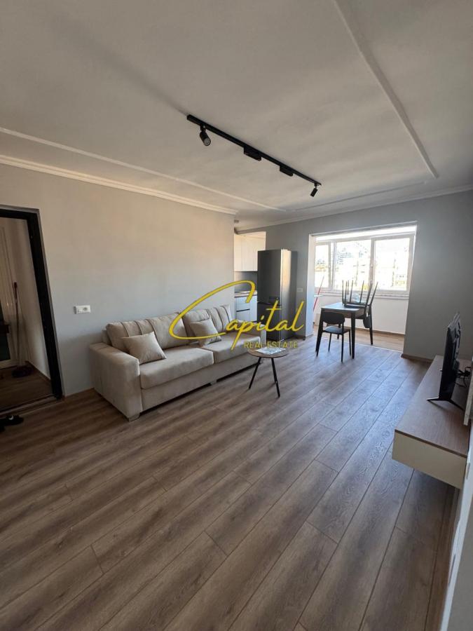 Apartament me qira 1+1 vasil shanto 650 euro